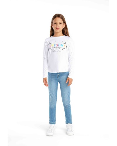 Light skinny jeans
 Size-8-9 years