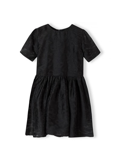 Robe noire
 Taille-8-9 ans