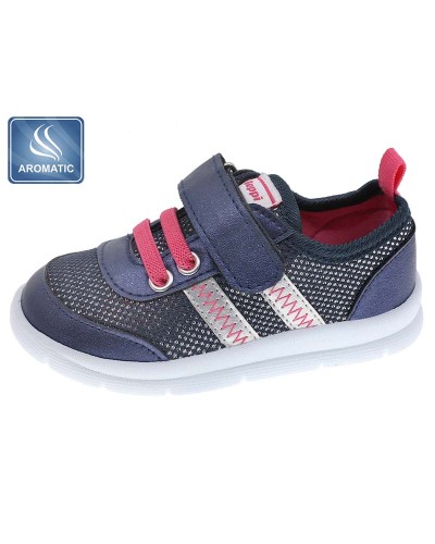 Casual Sport Shoes
 Size-19