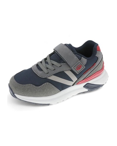 Chaussure de sport
 Taille-31